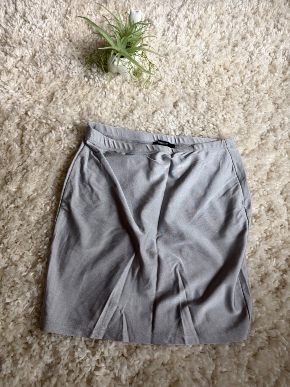 Forever 21 Forever 21 Light Gray super cute casual mini Mini Skirt with Simple W - Picture 2 of 4